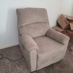 Ashley Electric Recliner 