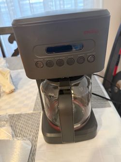 Cruxgg Drip Coffee Maker with Glass Carafe