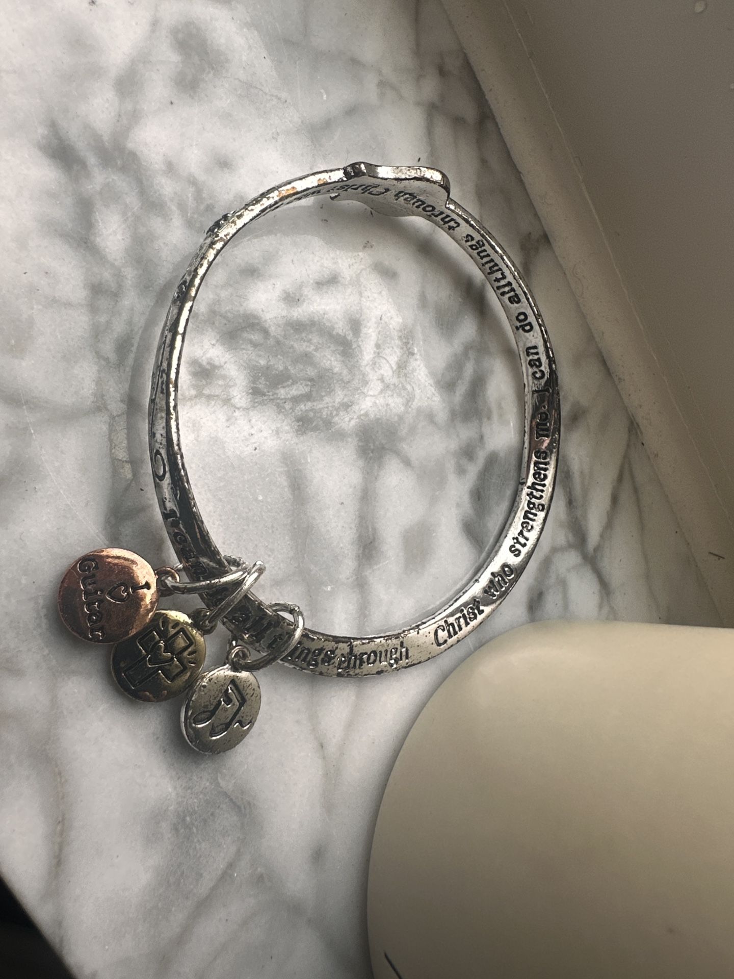 Bracelet with Guitar for music lovers