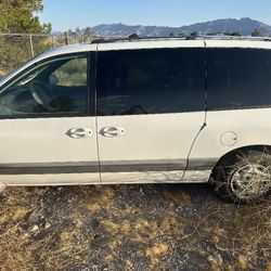 2000 Dodge Caravan, Clean Title, ***read Details***