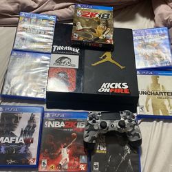 Ps4 With 8 Games 1 Remote