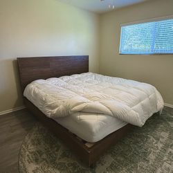 King bed Wooden Frame