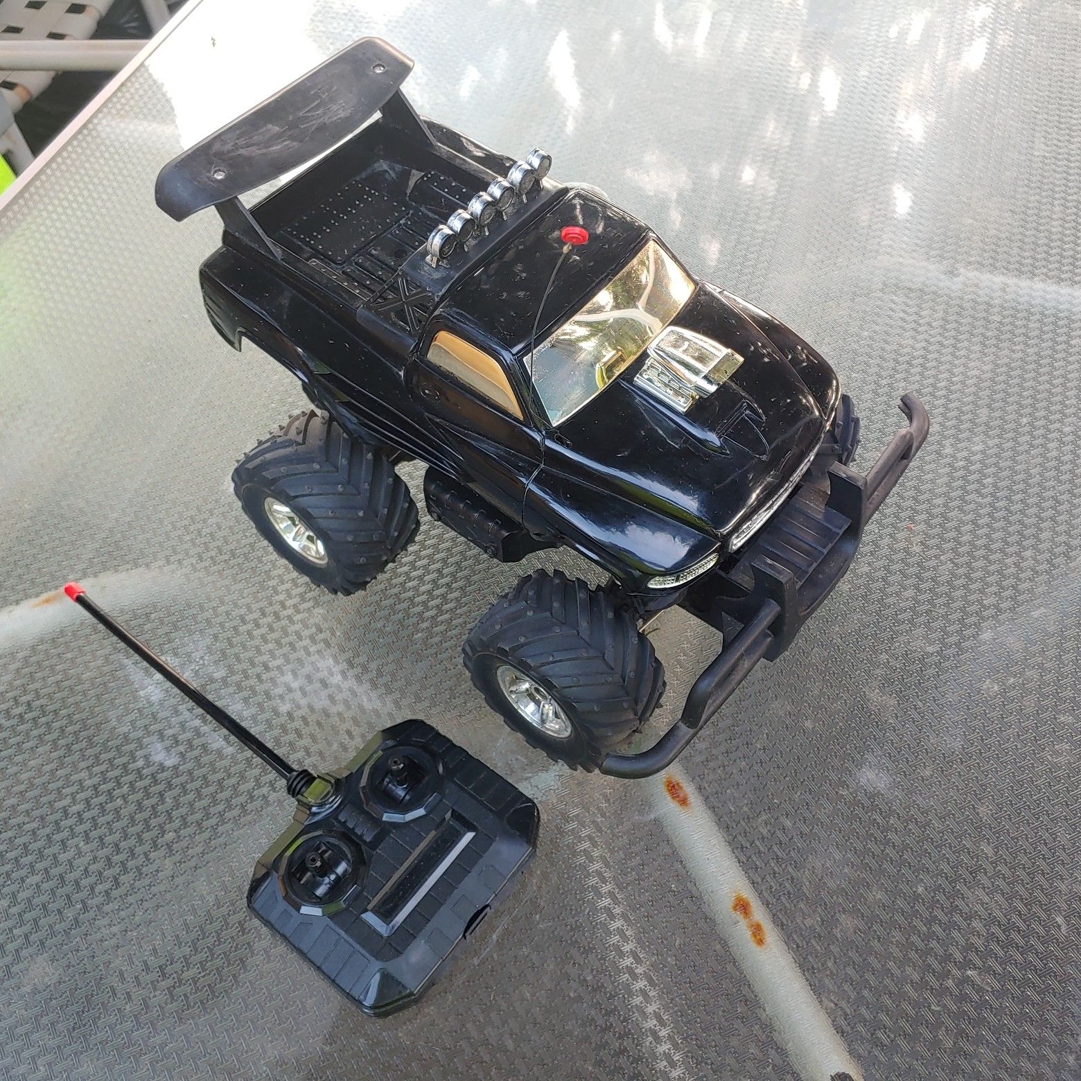 Vintage Radio Shack Intruder RC truck 4x4.
