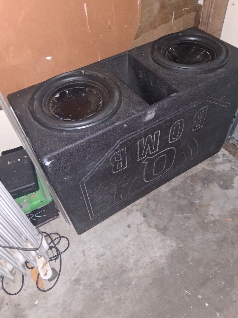 Q Boom Ported Speaker Box 12'