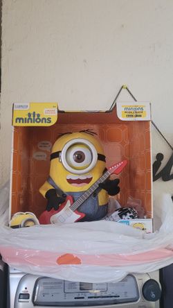 Minions  Rock & Roll Stuart with Red Guitar