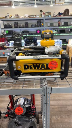 (BRAND NEW) Dewalt compact pressure washer