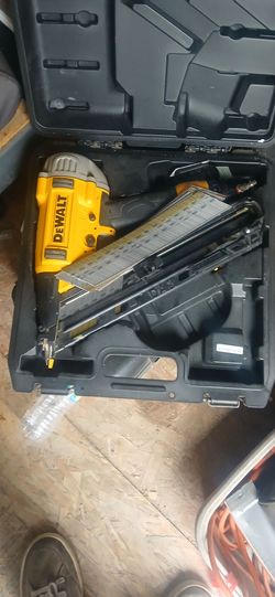 Dewalt finish nailer