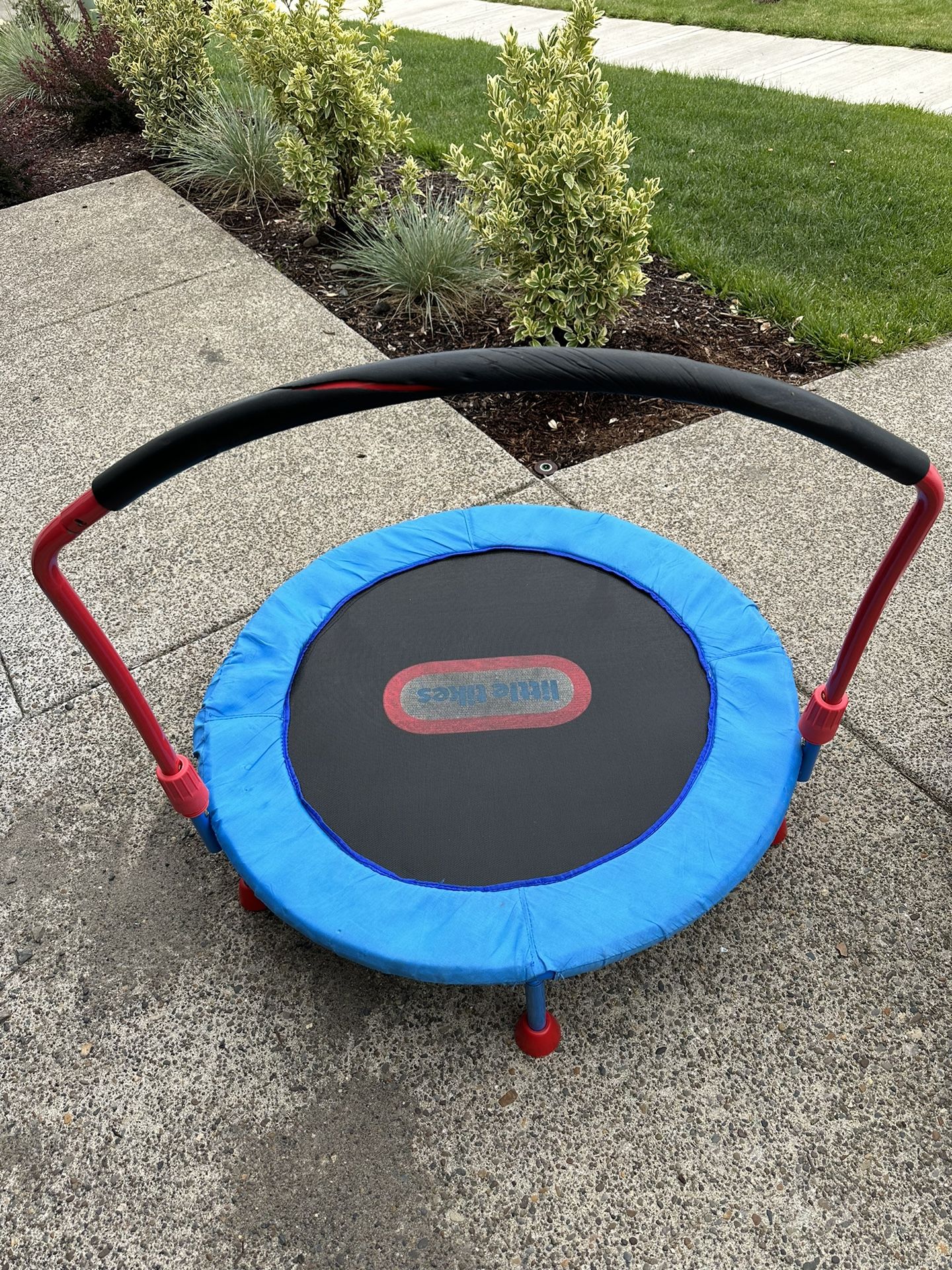 Little Tikes Mini Trampoline