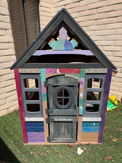 KidKraft Outdoor Playhouse