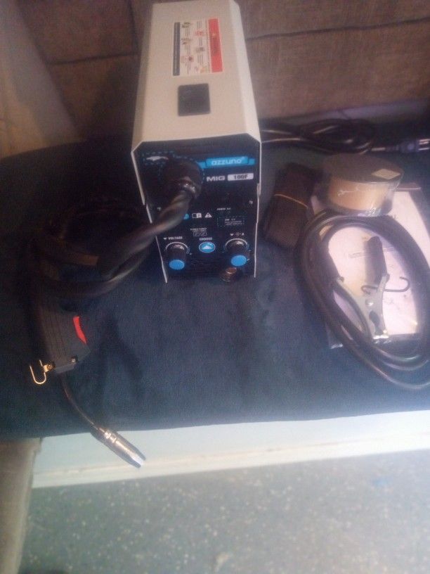 MiG Welder Machine