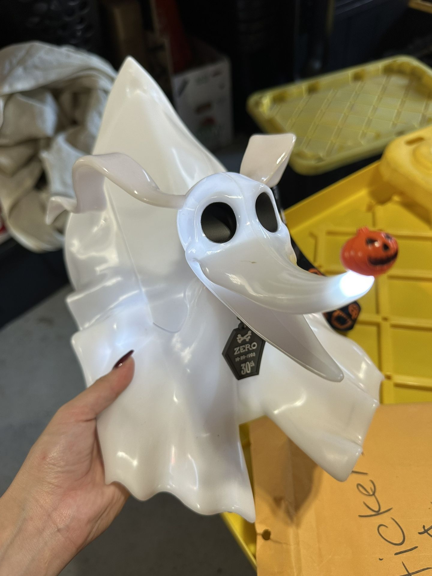 Disney Zero Light Up Popcorn Bucket