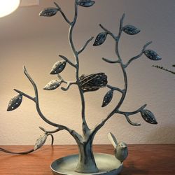 Metal Bird and Nest Jewelry Tree