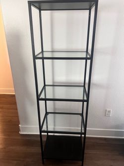 Decorative shelf glass