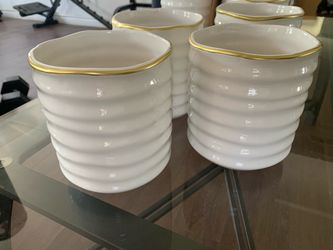 5’inch Ceramic flower pot $5 each