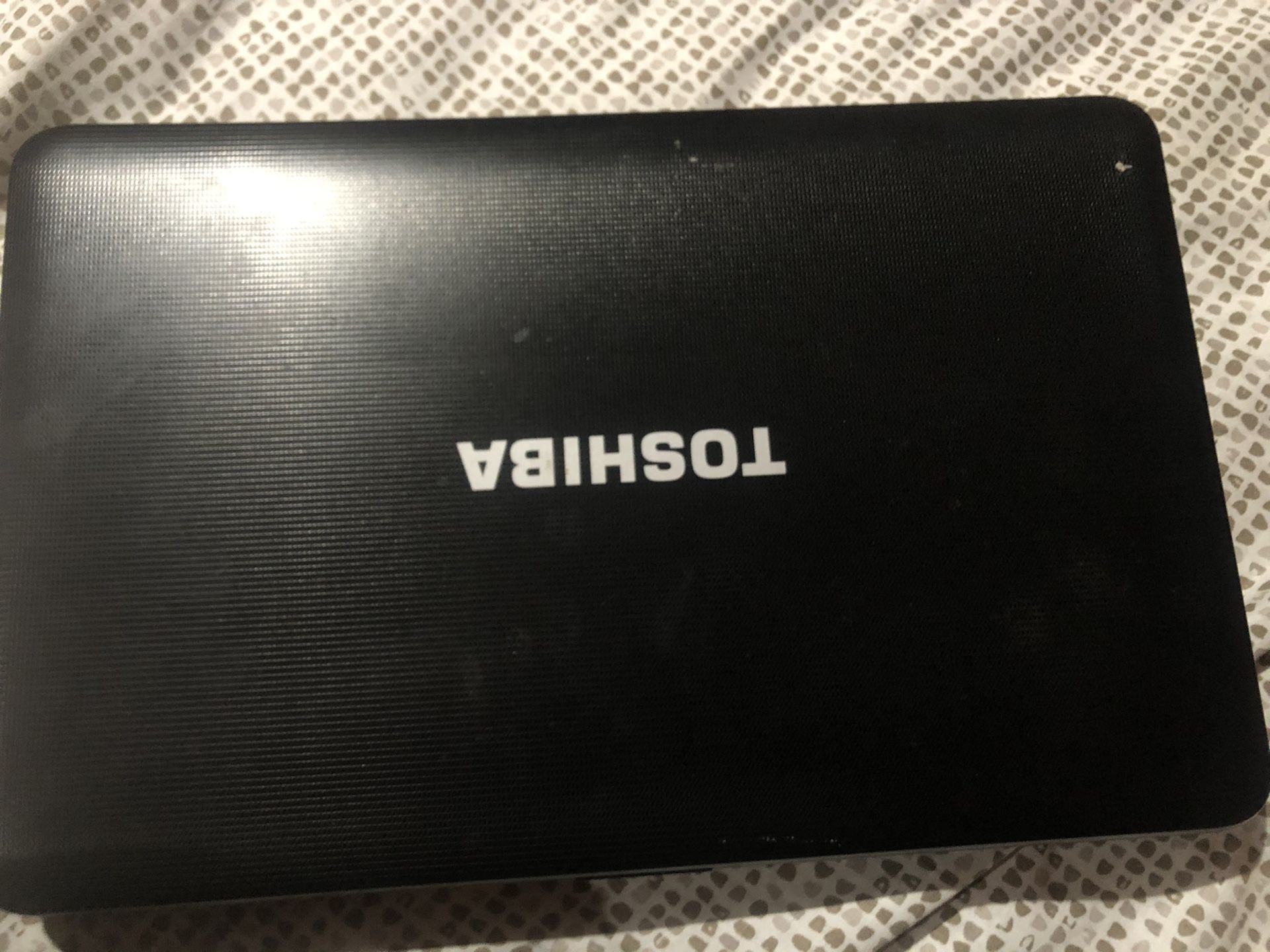 Toshiba laptop (only for parts)
