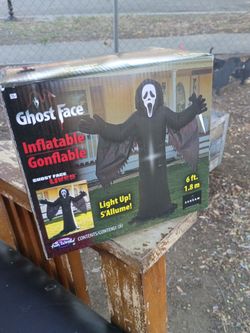 Brand new scream 6ft Halloween blow up