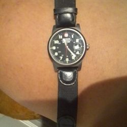 Wenger 71001 Swiss Military Watch