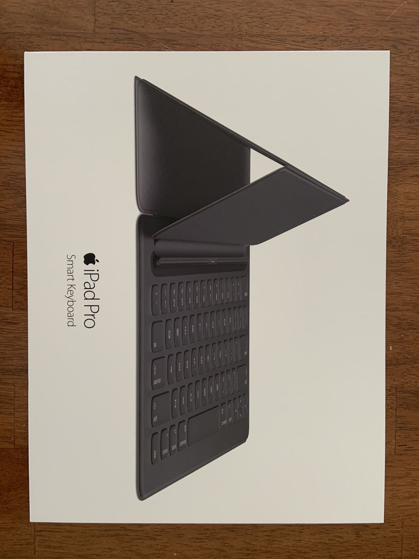 Apple Smart Keyboard for 12.9-inch iPad Pro 2nd Generation / 1st Generation - Gray (MJYR2LL/A) * NEW * NEW * NEW - never ever used!