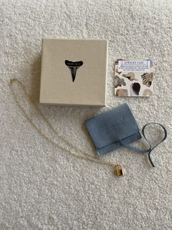 Merewif Gold Holmes Necklace Padlock Pendant