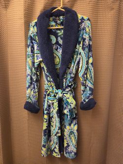 Womens robe new L/Xl warm soft fleece