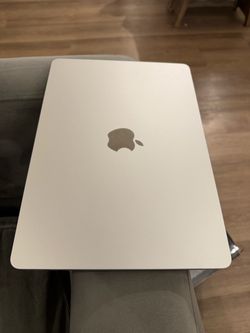 2024 Apple MacBook Air 13” M3 — 16GB RAM / 256GB SSD — Flawless Condition
