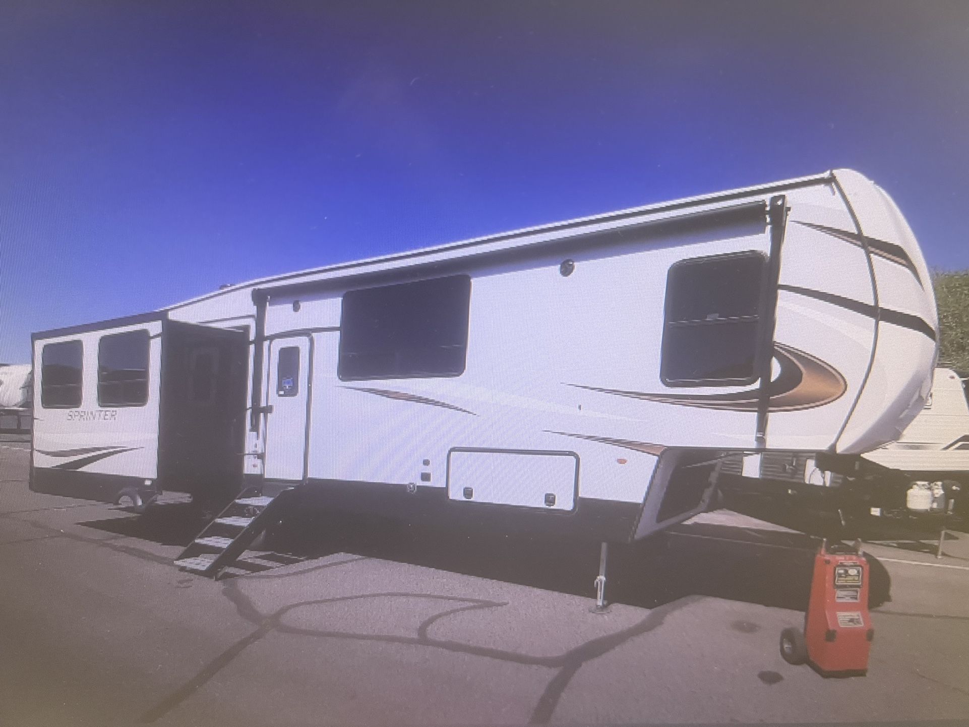 2022 SPRINTER 3590LFT