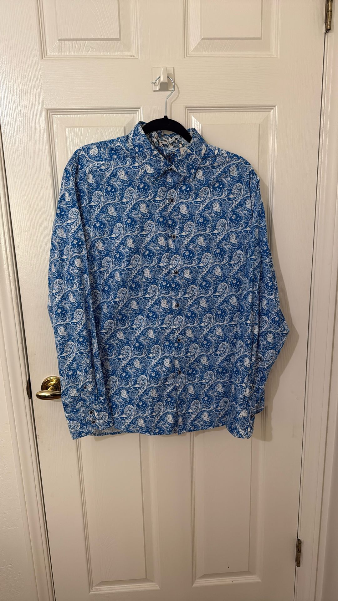 Robert Graham Long Sleeve Size Medium