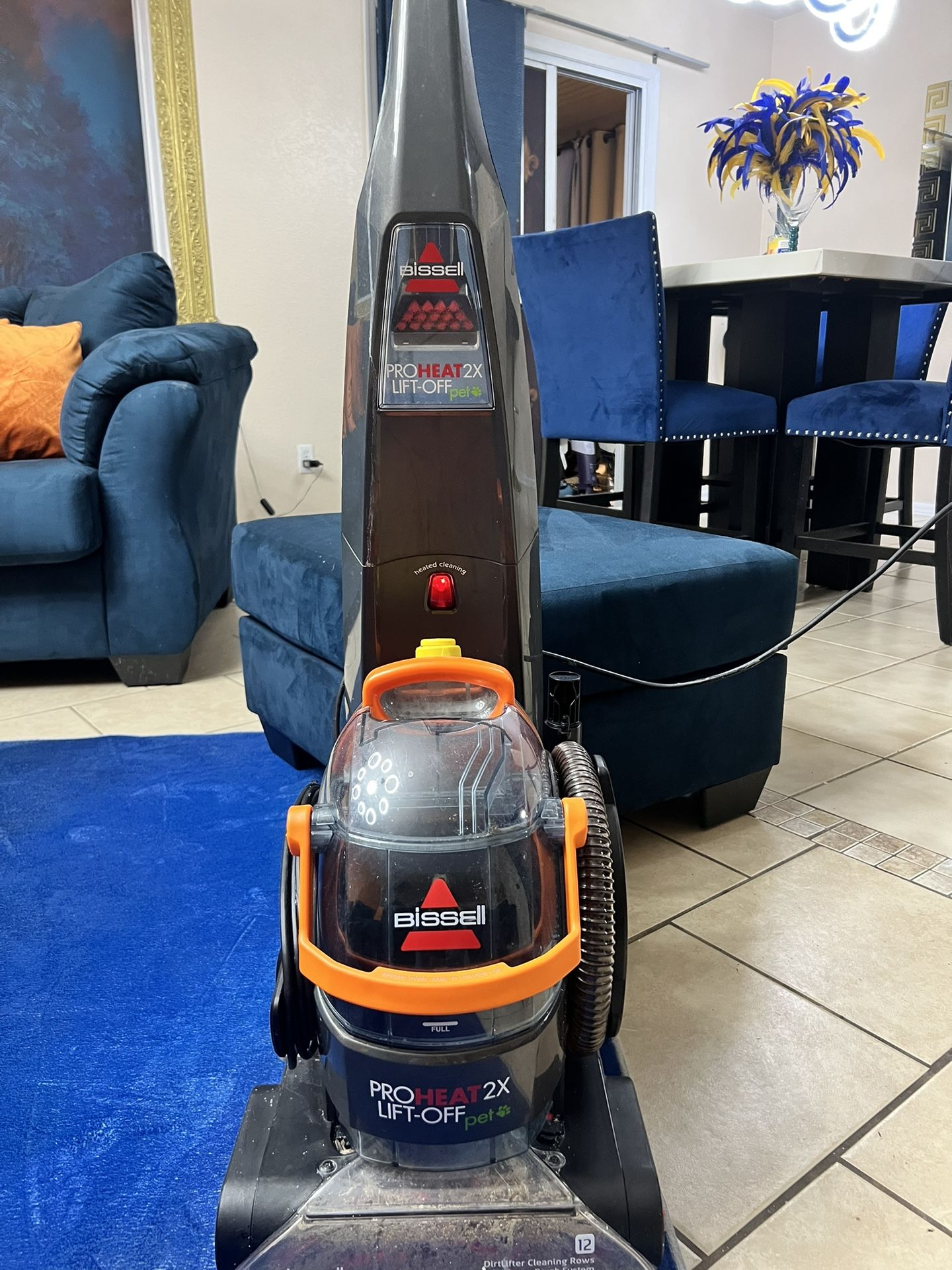 BISSELL HYDROSTEAM TECHNOLOGY CARPET CLEANER