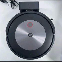 iRobot Roomba j7 Vacuum Cleaning Robot Wi-Fi Unit and Base