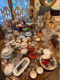ESTATE SALE LEFTOVERS – Vintage China, Crystal, Glassware, Décor & More!