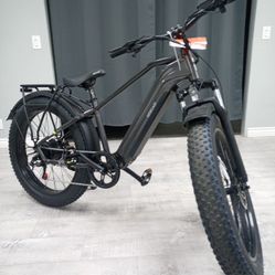 Gray White Commuter Electric Bikes 27.5”