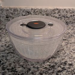 Oxo Salad Spinner