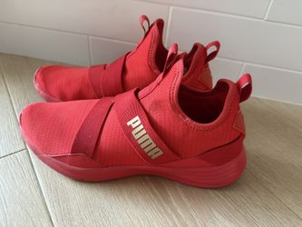 🔥 PUMA SoftFoam+ Slip-On Sneakers – Bright Red – Women’s Size 10