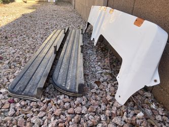 73-87 Chevy C10 Side Steps And Cab Visor
