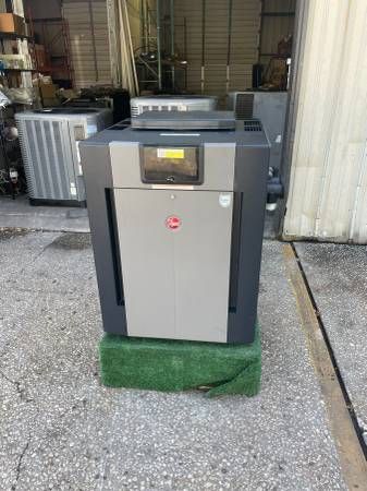 Certified Rheem 400k Natural Gas heater