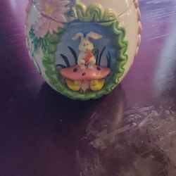 David's Cookies Egg Jar