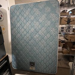 Full size mattress 