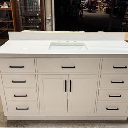 Wyndham Collection Beckett 60 in. W x 22 in. D Single Bath Vanity in White with Cultured Marble Vanity Top in White with White Basin