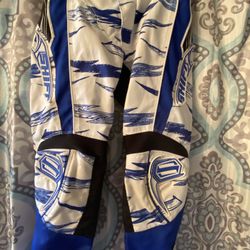 Shift Riding pants youth size 10/ 26