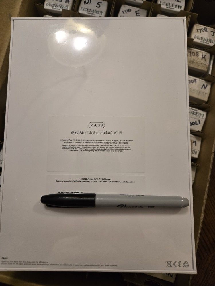 Apple Ipad Air 4th Gen 256 Gb WiFi Only 256