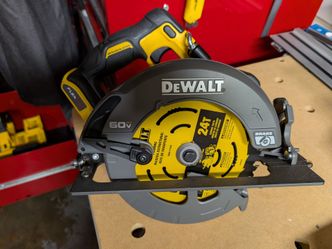Dewalt DCS578 Cordless Circular Saw ***Brand New***