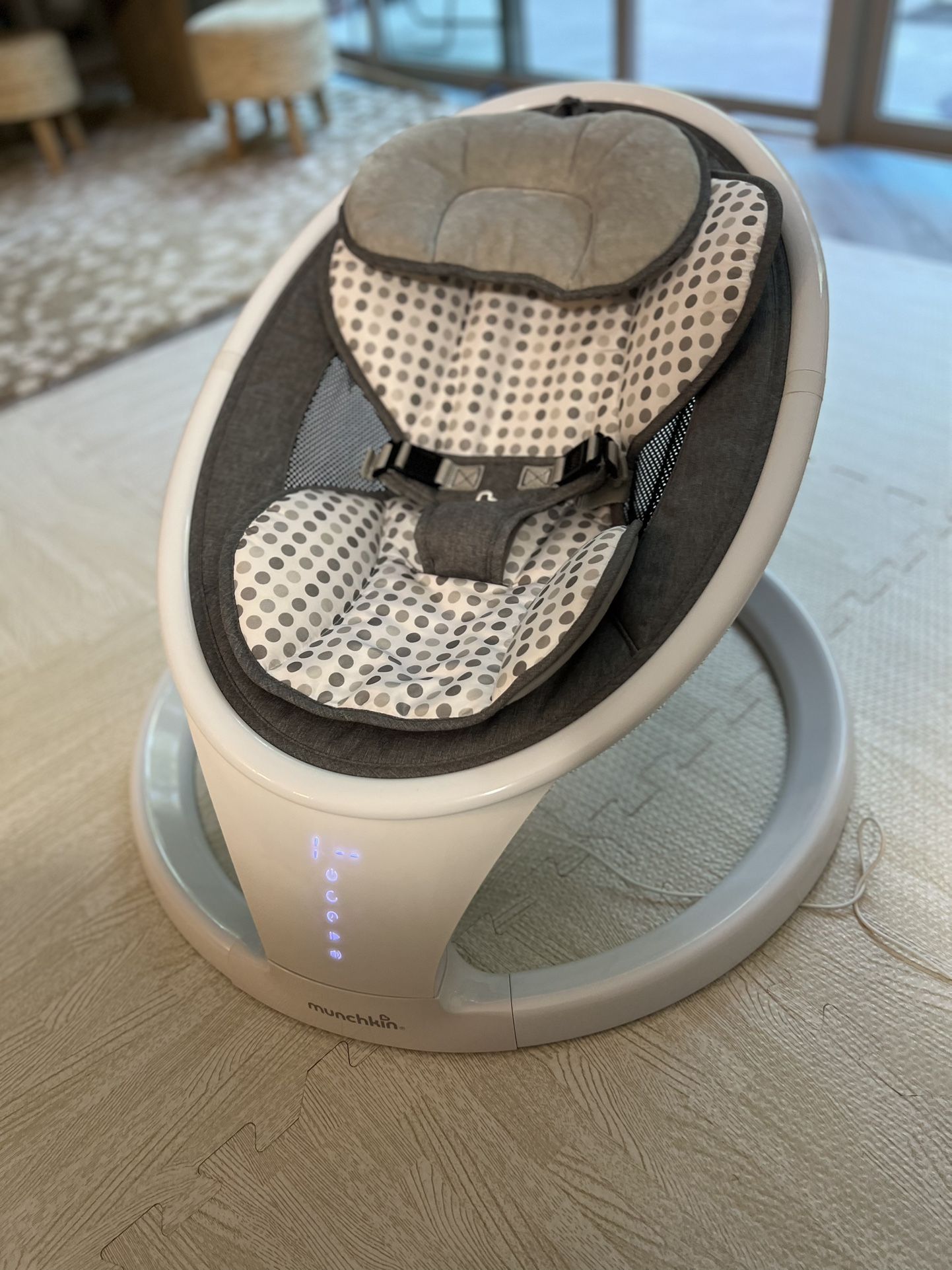 Munchkin Baby Swing