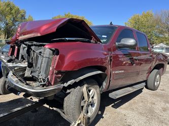 2010 Chevy Silverado 5.3 “FOR PARTS”