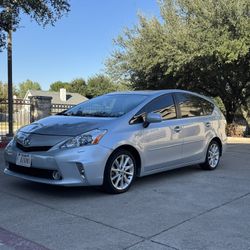 2013 Toyota Prius V