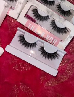 lashes