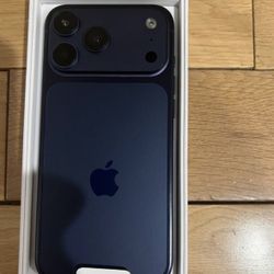 iPhone 17 Blue 
