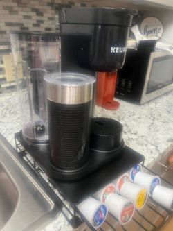 Coffee, Lattes, Hot chocolate and Cappuccinos maker