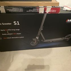 InMotion S1F Electric Scooter