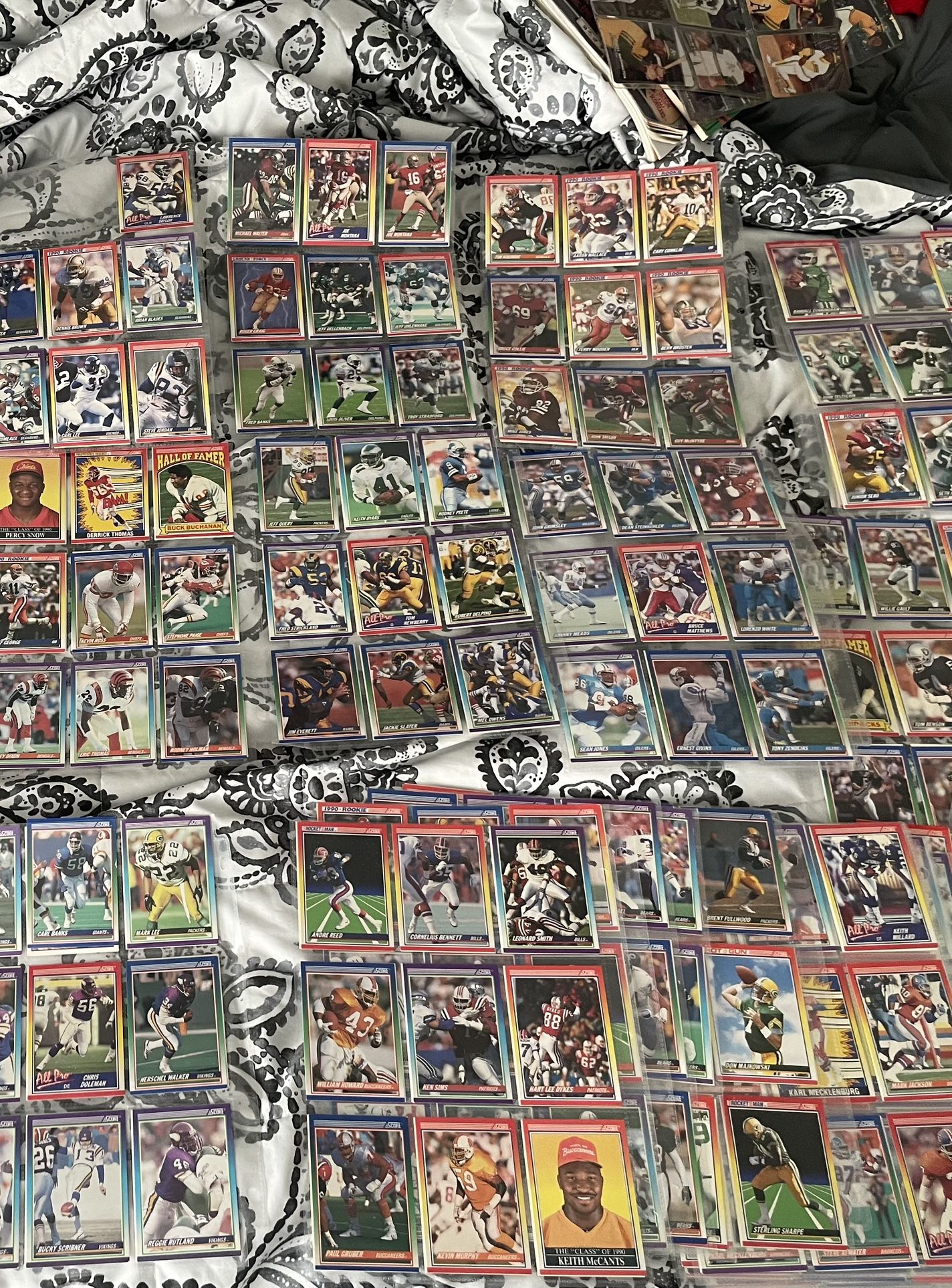 Over 1000 Football Cards I Want To Sell Collectors Items 