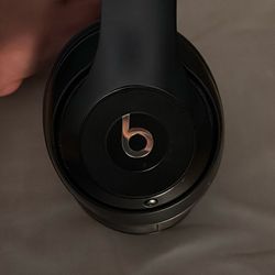 Beats Studio 3